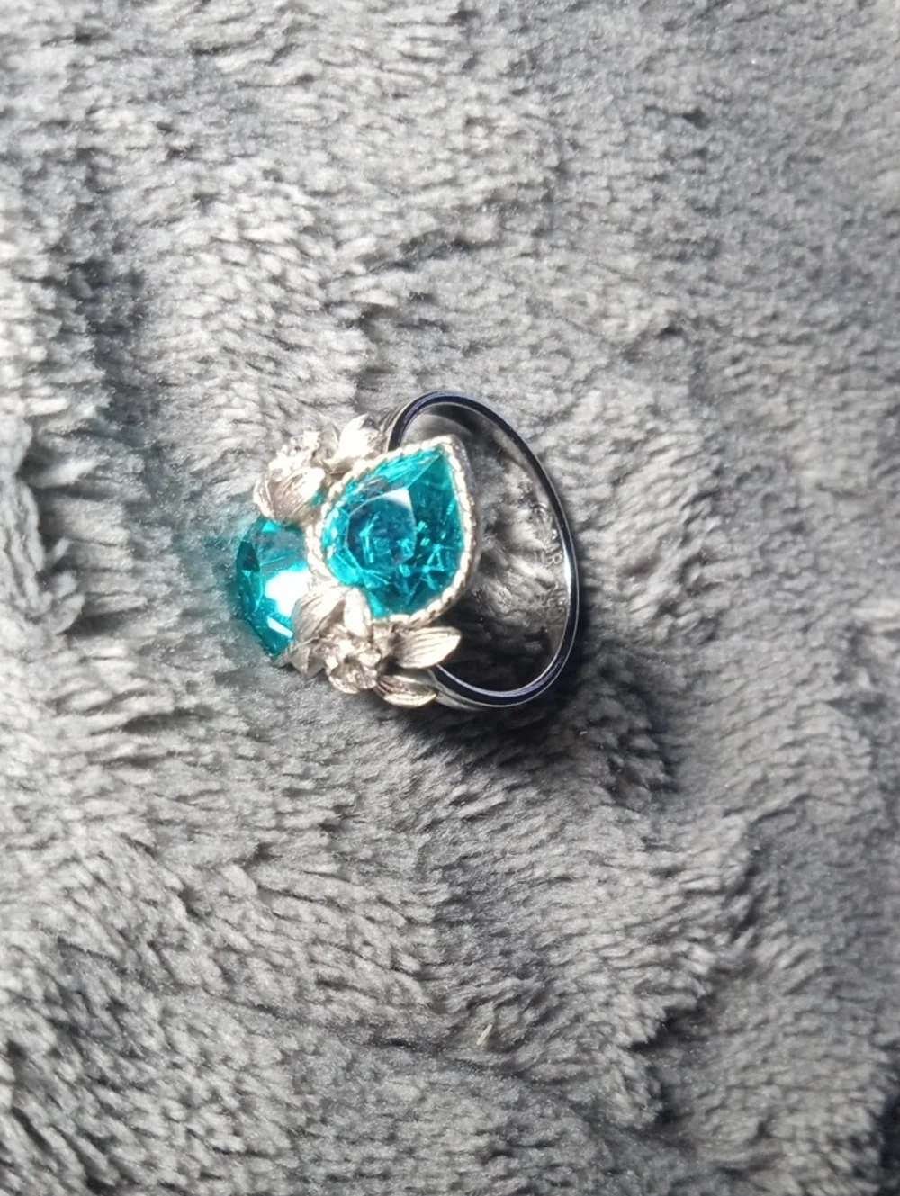 Vintage Sarah Coventry Adjustable Ring "Love Story Double Hearts" - Picture 8 of 8